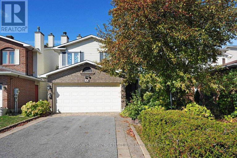 28970539/30-chickasaw-crescent/bridlewood/ottawa/ontario/K2M1M5_3