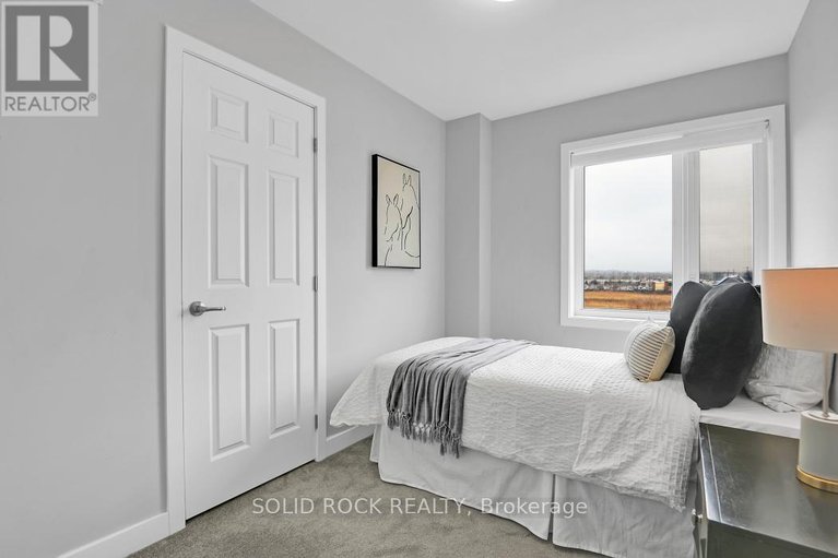 29614400/512-pilot-private/emerald-meadowstrailwest/ottawa/ontario/K2S0S4_20