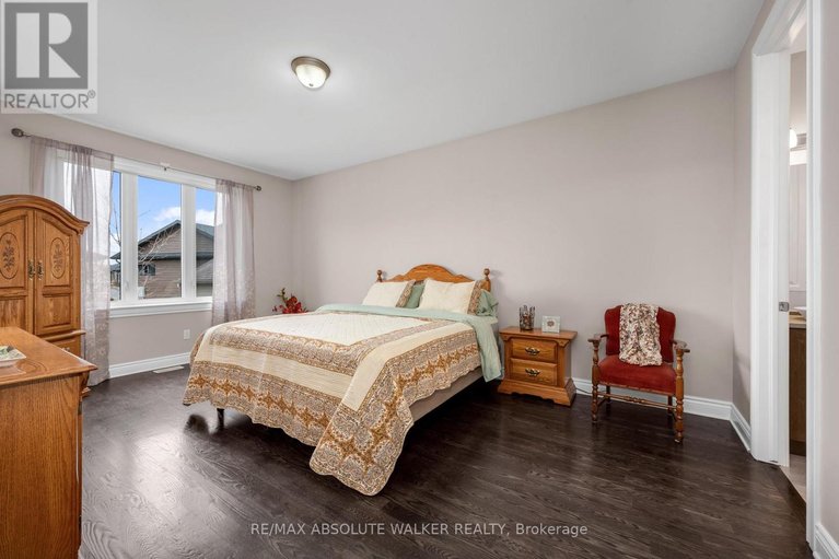 29606716/272-sterling-street/clarencerockland-twp/clarence-rockland/ontario/K4K0H9_16