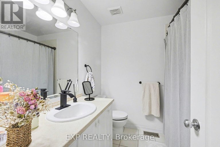 29675451/281-sorento-street/strandherd/ottawa/ontario/K2J0B4_21