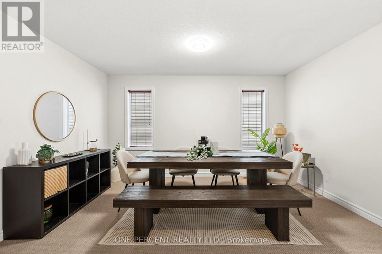 29630688/620-clearbrook-drive/strandherd/ottawa/ontario/K2J5S2_5