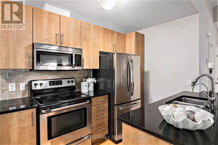 29255401/86-sternes-private/springridgeeast-village/ottawa/ontario/K4A0X8_11