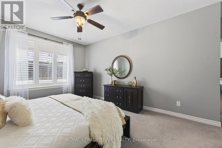 29346781/834-rockson-crescent/stittsville-south/ottawa/ontario/K2S0S6_29