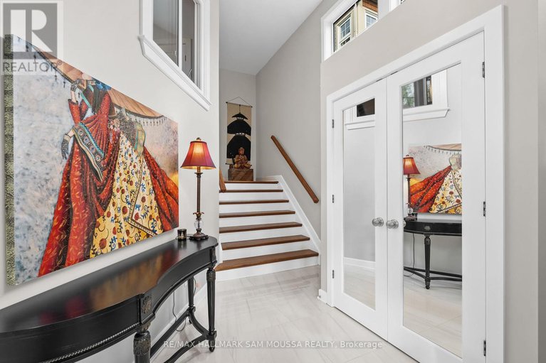 28989523/25-marsh-sparrow-private/morgans-grantsouth-march/ottawa/ontario/K2K3P1_5