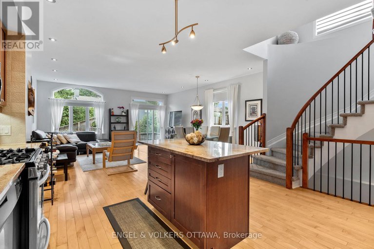 28836354/110-encore-private/city-viewskylinefisher-heightsparkwood-hills/ottawa/ontario/K2E0A2_11
