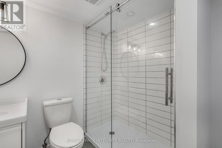 28914431/181-crevasse-road/mer-bleuebradley-estatesanderson-park/ottawa/ontario/K1W0H8_36