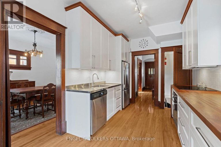 29466007/44-hampton-avenue/ottawa-west/ottawa/ontario/K1Y0N2_13