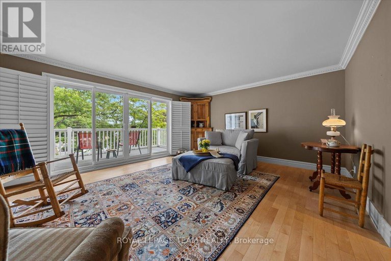 28557044/14-27-forsyth-lane/crystal-beach/ottawa/ontario/K2H9H2_8