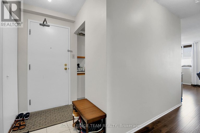 28513339/1010-110-forward-avenue/mechanicsville/ottawa/ontario/K1Y4S9_10