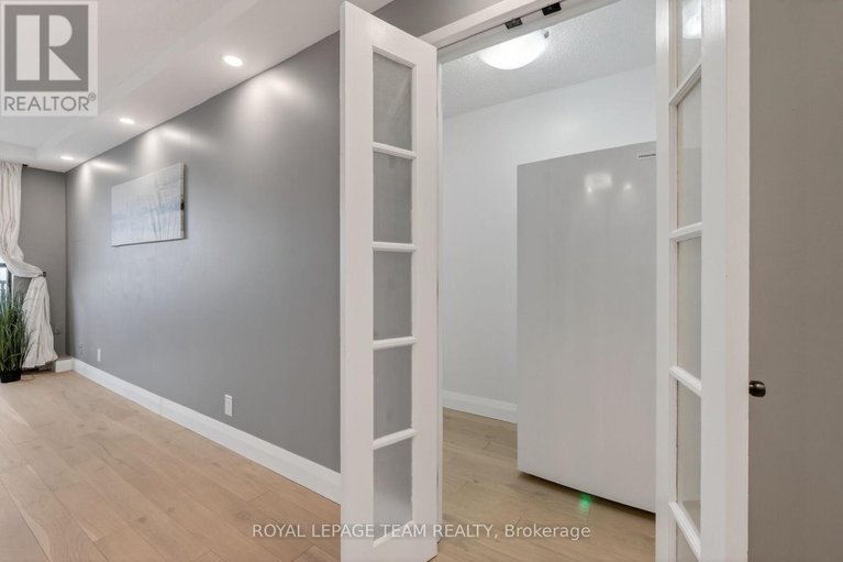 29620062/2012-515-st-laurent-boulevard/viscount-alexander-park/ottawa/ontario/K1L3X5_14