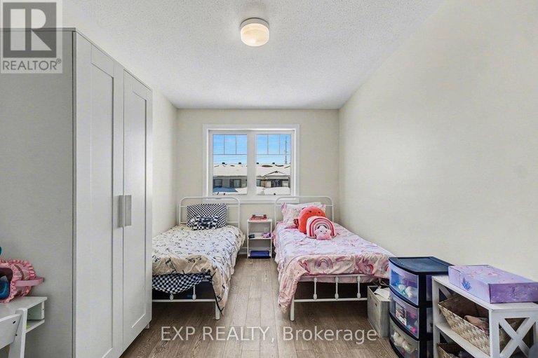 29328135/2142-winsome-terrace/fallingbrookgardenway-south/ottawa/ontario/K4A0K6_17