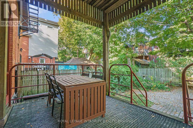 28914148/45-mcleod-street/ottawa-centregolden-triangle/ottawa/ontario/K2P0Z4_41