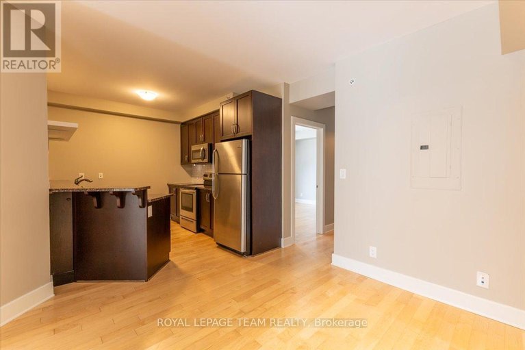 29565289/9-balsam-street/west-centre-town/ottawa/ontario/K1R7K6_11