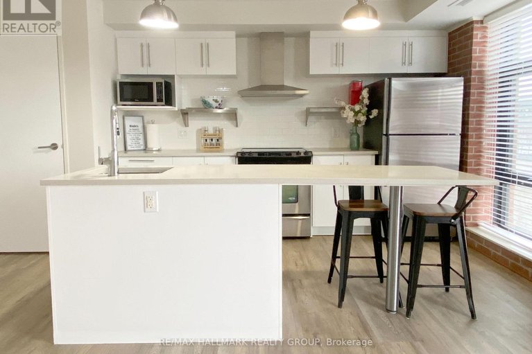 29651496/208-555-anand-private/riverside-park-south/ottawa/ontario/K1V2R7_8