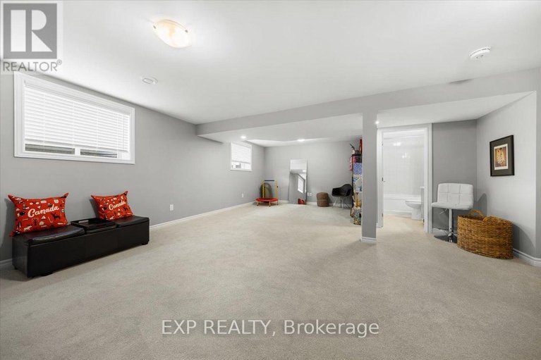 29135889/676-fisher-street/north-grenville-twp-kemptville-south/north-grenville/ontario/K0G1J0_33