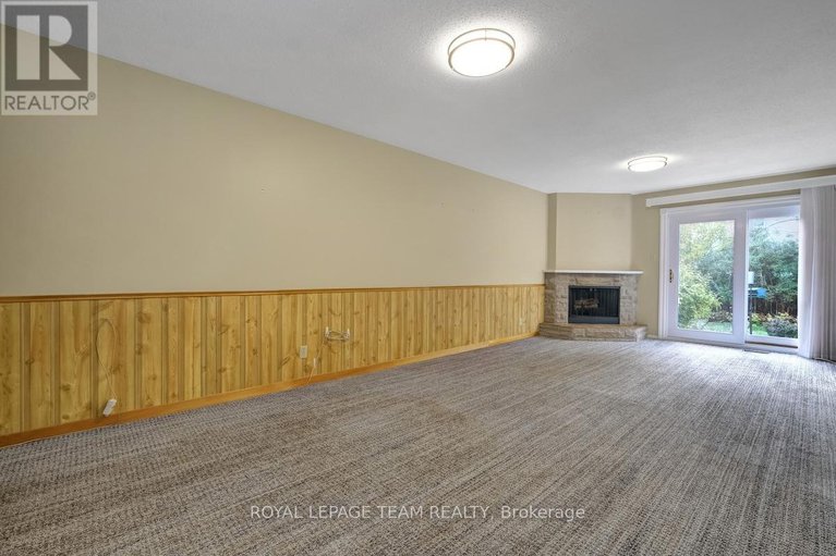 29024962/72-craig-henry-drive/craig-henrywoodvale/ottawa/ontario/K2G3Z6_18