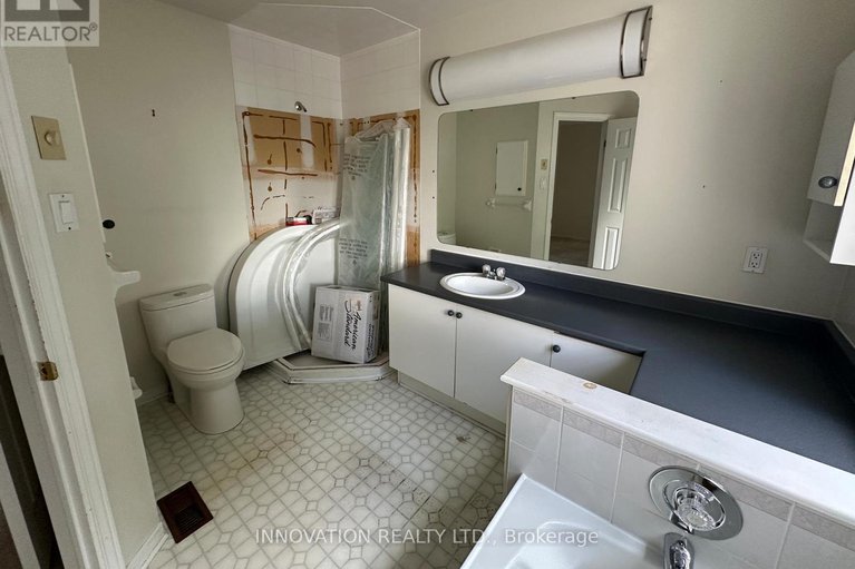 28832918/5-roblyn-way/barrhaven-east/ottawa/ontario/K2G5Z4_20