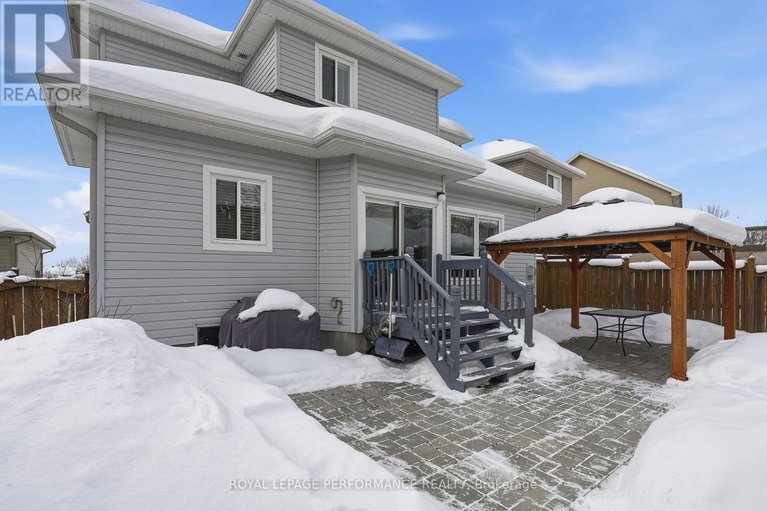 29611757/112-jade-street/town-of-rockland/clarence-rockland/ontario/K4K0C8_34