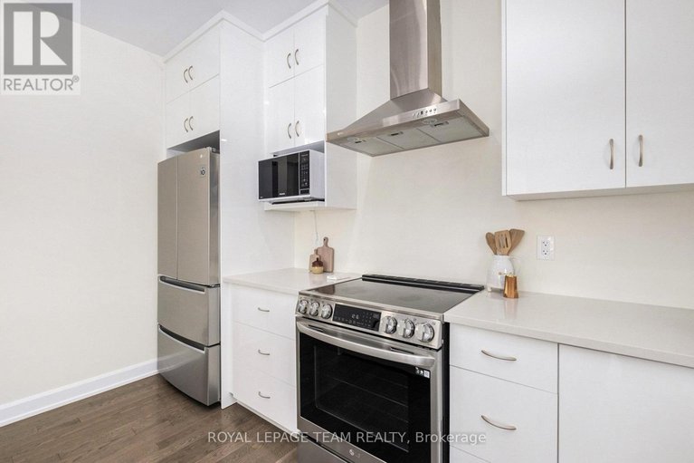 28983663/114-maplestone-drive/north-grenville-twp-kemptville-east/north-grenville/ontario/K0G1J0_14
