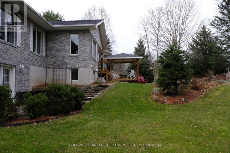 29541337/153-mclaren-drive/drummondnorth-elmsley-north-elmsley-twp/drummondnorth-elmsley/ontario/K7H0H1_36