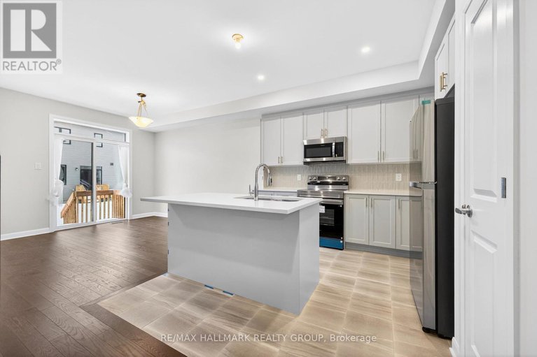 29298079/887-eileen-vollick-crescent/morgans-grantsouth-march/ottawa/ontario/K2W0M9_16