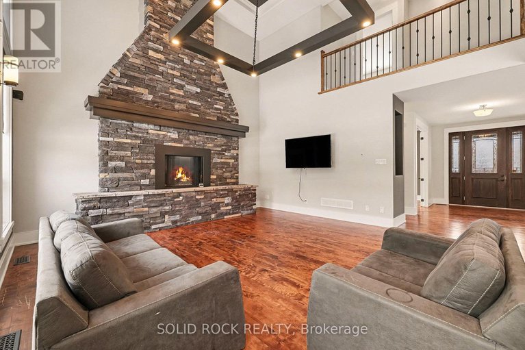 29234459/130-ironstone-court/remainder-of-stittsville-area/ottawa/ontario/K2S0L4_19