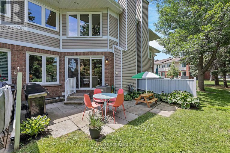 28522928/87-dalecroft-crescent/centrepointe/ottawa/ontario/K2G5V8_30