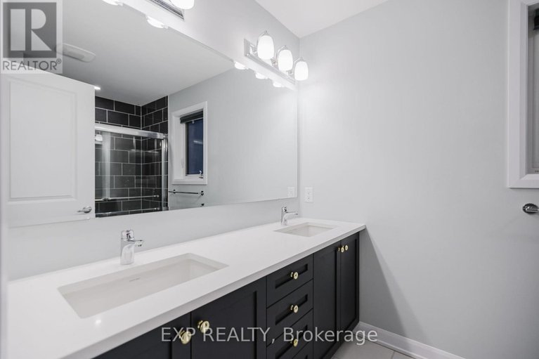 28953712/796-cappamore-drive/half-moon-bay/ottawa/ontario/K2J6V6_29