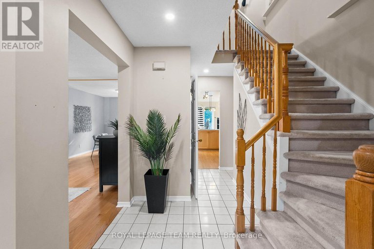 28867147/16-baton-court/katimavik/ottawa/ontario/K2L4C8_3