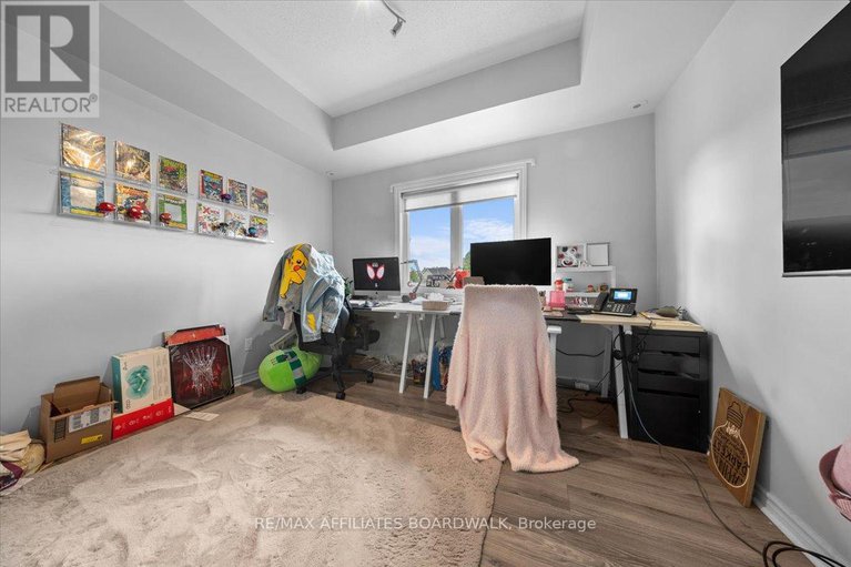28353467/i-241-crestway-crescent-drive/barrhaven-east/ottawa/ontario/K2G0A9_18