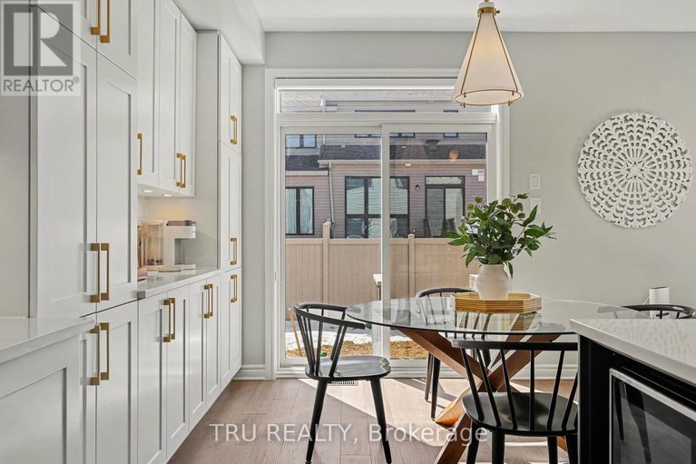 29577816/757-parade-drive/stittsville-south/ottawa/ontario/K2S0Z6_15