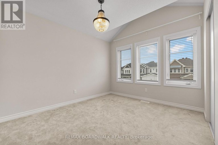 29594832/179-equitation-circle/goulbourn-twp-from-franktown-rdsouth-to-rideau/ottawa/ontario/K2V0H2_21