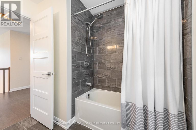 28808790/228-onyx-crescent/town-of-rockland/clarence-rockland/ontario/K4K0H5_35