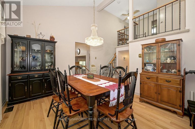28886190/6351-viseneau-drive/chateauneuf/ottawa/ontario/K1C2G8_9
