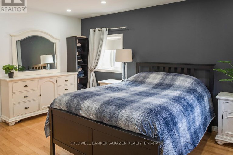 29261166/875-usborne-street/mcnabbraeside-twps/mcnabbraeside/ontario/K0A1G0_27