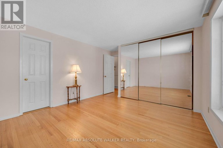 29367760/1851-burfield-avenue/beacon-hill-south/ottawa/ontario/K1J6S9_20