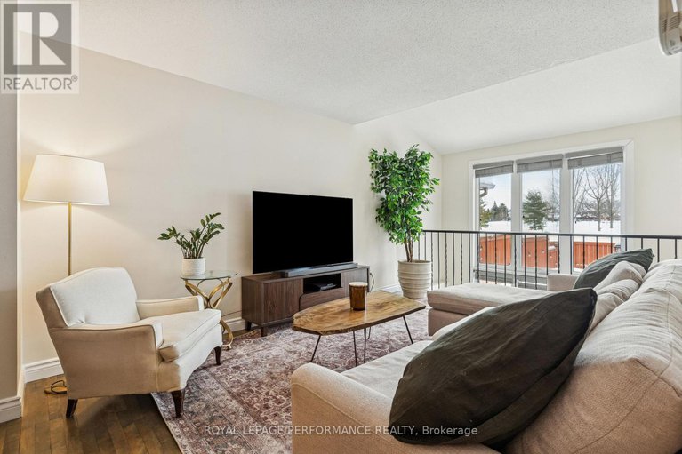 29354265/172-claiborne-way/queenswood-heights-south/ottawa/ontario/K1E3V1_16