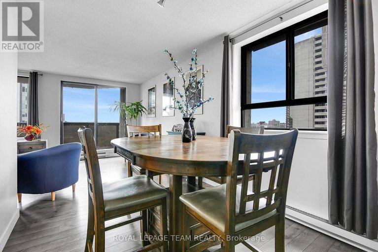 29589380/1407-470-laurier-avenue-w/ottawa-centre/ottawa/ontario/K1R7W9_19