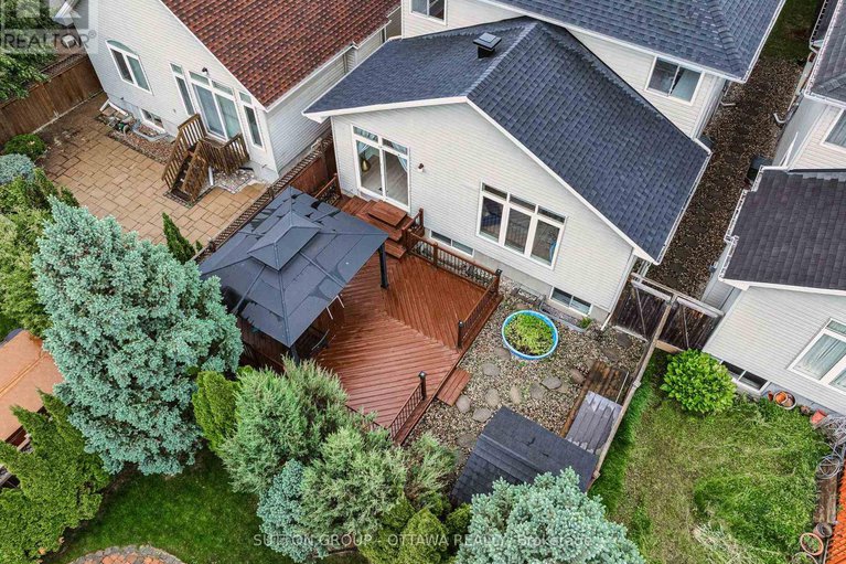 28625927/8-dunn-street/beaverbrook/ottawa/ontario/K2K3J8_45