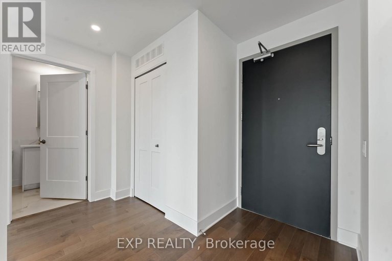 29625913/2607-180-george-street/lower-townbyward-market/ottawa/ontario/K1N5Y2_6