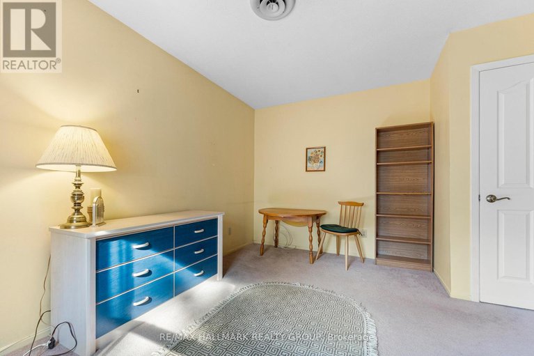 28818495/26-c-arnold-drive/arbeatha-park/ottawa/ontario/K2H6V9_28