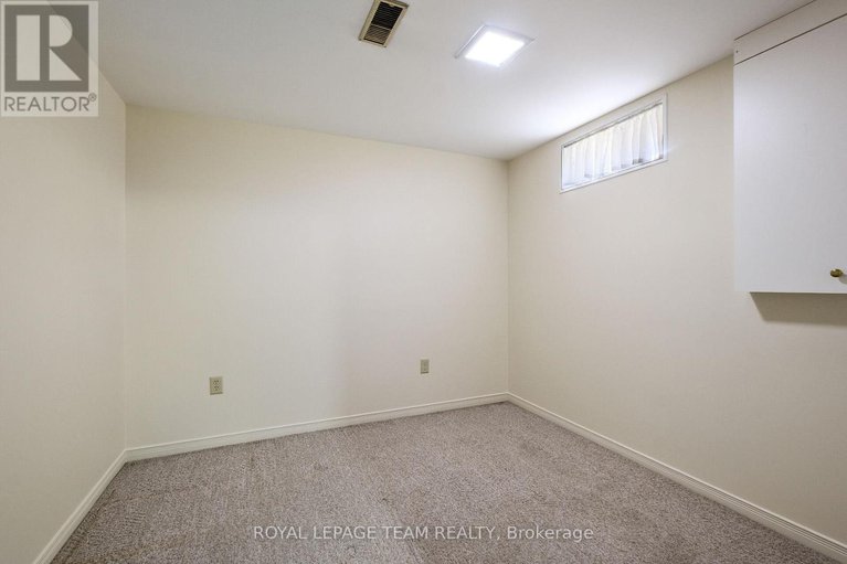 28636832/41-viewmount-drive/meadowlandscrestview/ottawa/ontario/K2G3C4_27