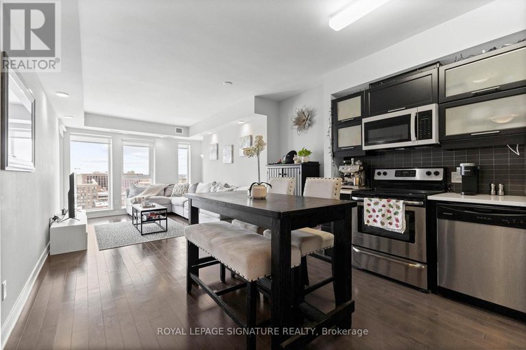 29229044/1307-40-nepean-street/ottawa-centre/ottawa/ontario/K2P0X4_10