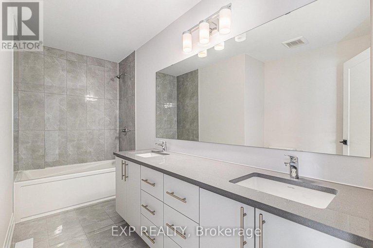 29159788/402-fleet-canuck-private/huntley-ward-south-east/ottawa/ontario/K2M0M5_19