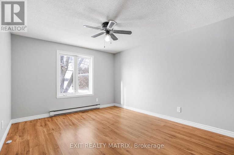 29186623/2811-2815-rolland-massie-road/north-glengarry-lochiel-twp/north-glengarry/ontario/K0C1A0_10