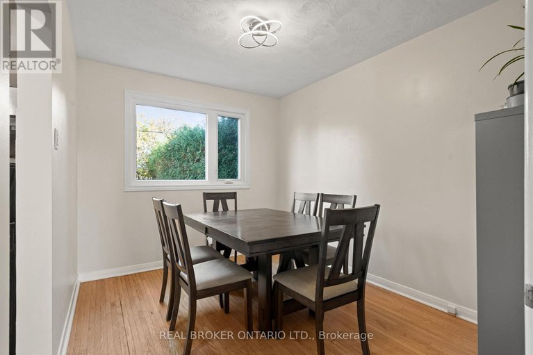 29028526/1229-cobden-road/queensway-terrace-southridgeview/ottawa/ontario/K2C2Z4_6