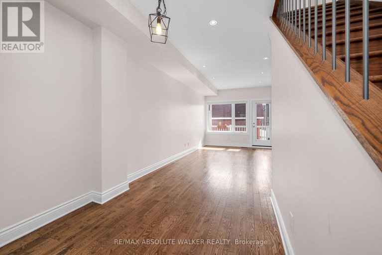 28266950/286-cambridge-street-n/west-centre-town/ottawa/ontario/K1R0B4_13