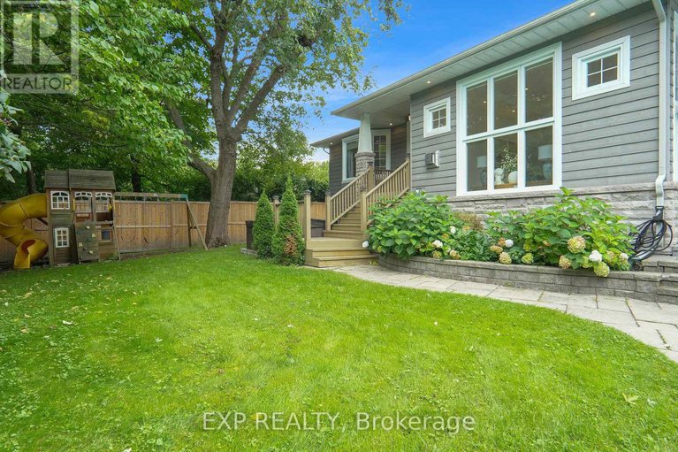27934757/72-delong-drive/rothwell-heights/ottawa/ontario/K1J7E1_31