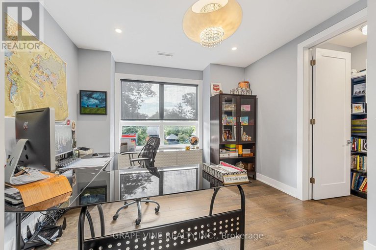 28576605/315-crestview-road/alta-vistafaircrest-heights/ottawa/ontario/K1H5G4_26