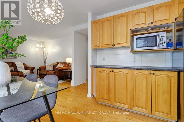 28411639/6-stonepointe-avenue/barrhaven-east/ottawa/ontario/K2G6G3_21